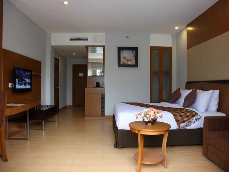 Green Valley Resort Purwokerto Esterno foto